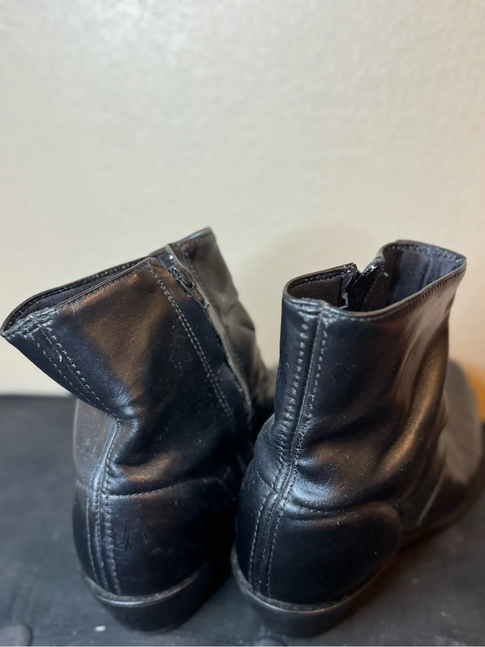 Laredo Men's Black Leather Ankle Boots